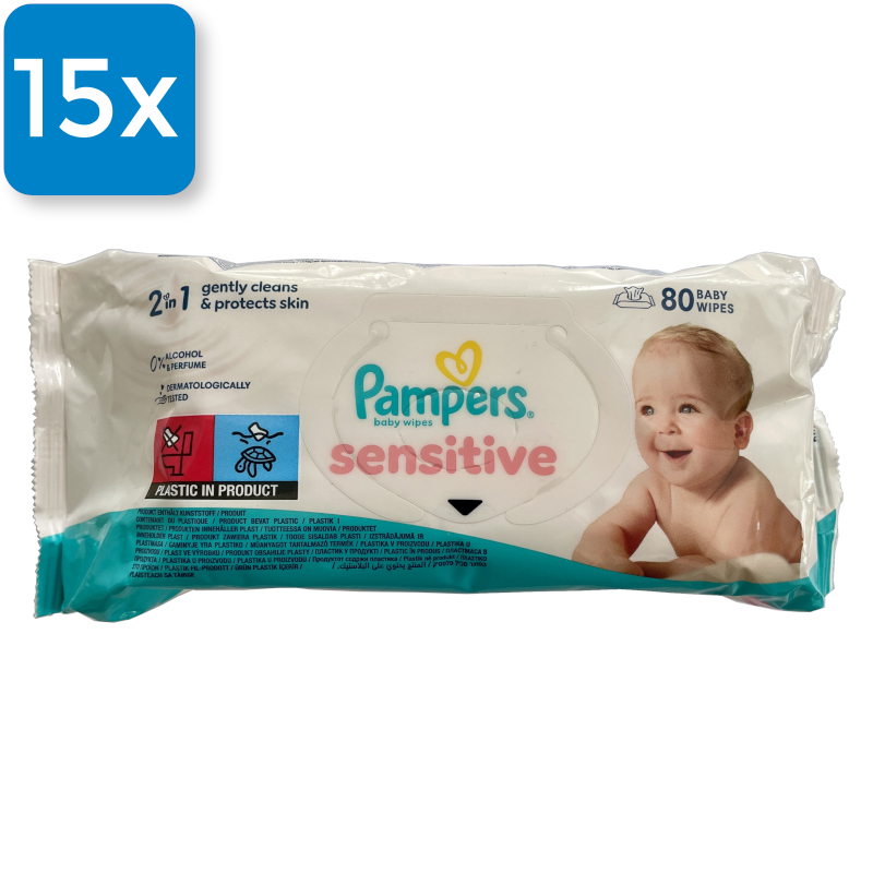 Eine Packung Pampers Sensitive Feuchtücher. Oben links ist ein blaues Viereck mit der Aufschrift "15x", welches aussagt, dass 12 Packungen in einem Karton enthalten sind.